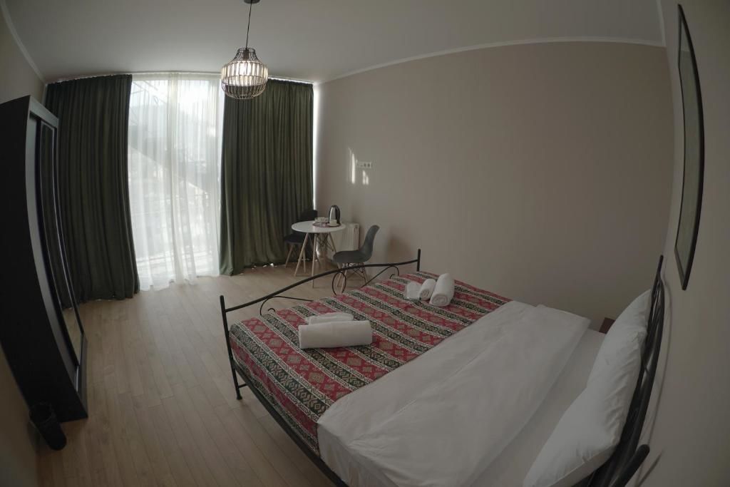 Отель Hotel Flower Тбилиси
