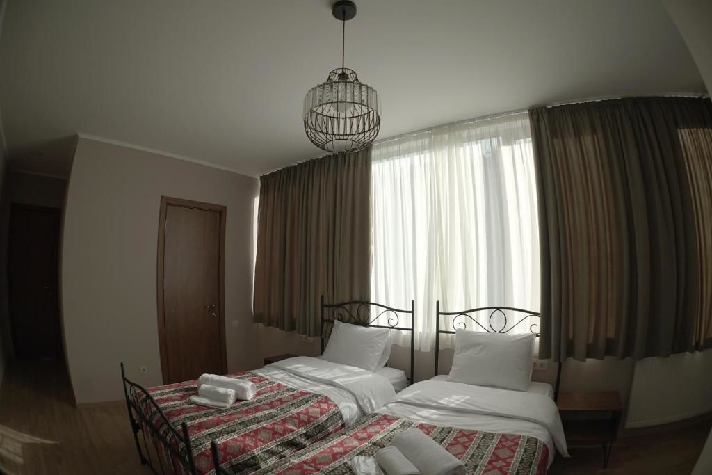Отель Hotel Flower Тбилиси