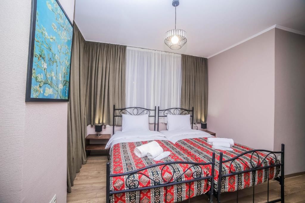 Отель Hotel Flower Тбилиси