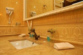 Отель Hotel Flower Тбилиси Полулюкс-7