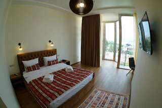 Отель Hotel Flower Тбилиси Полулюкс с балконом-2