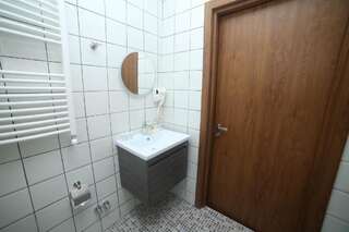 Отель Hotel Flower Тбилиси Двухместный номер с 1 кроватью и видом на город-22