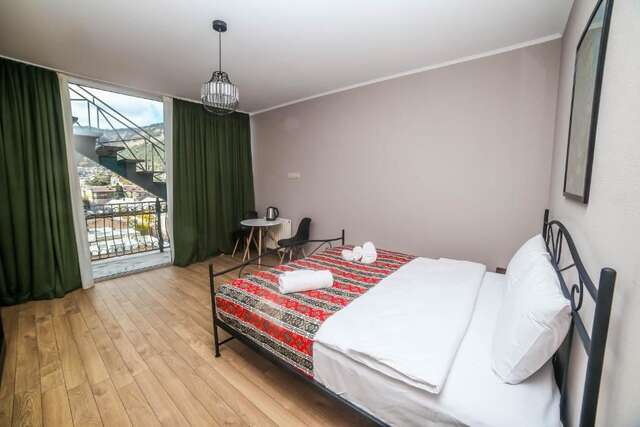 Отель Hotel Flower Тбилиси-128