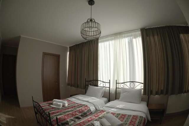 Отель Hotel Flower Тбилиси-145