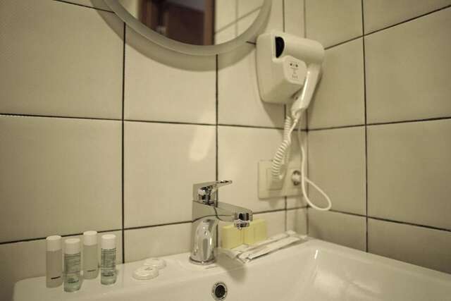 Отель Hotel Flower Тбилиси-81