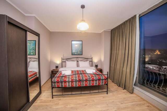Отель Hotel Flower Тбилиси-86